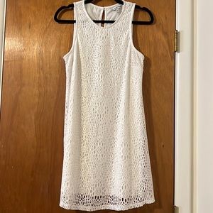 Speechless white shift dress, fits like a medium